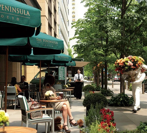 丸の内仲通り | Friday Night Event | September | Peninsula Tokyo